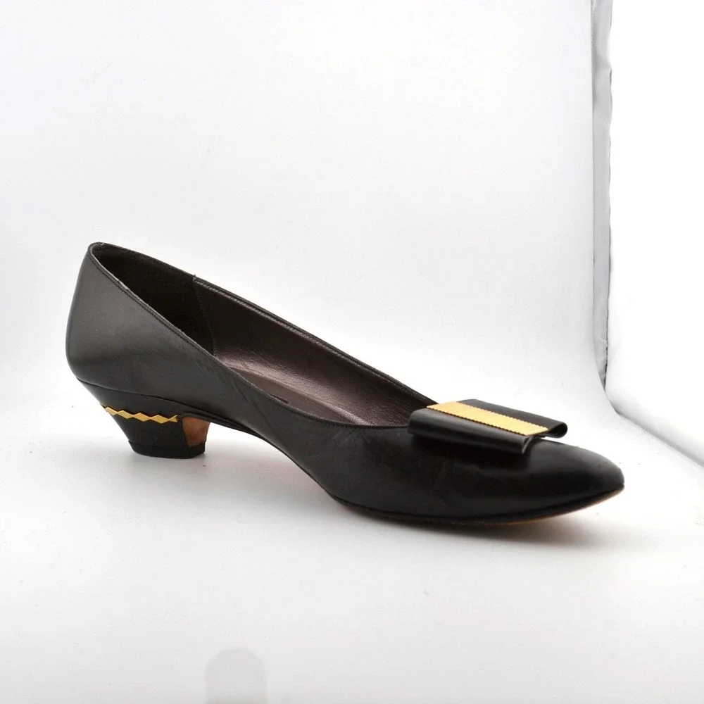 Roberto Capucci Kitten Heels Womens Black Excellent‎ Gold Trim Bow Pumps Womens